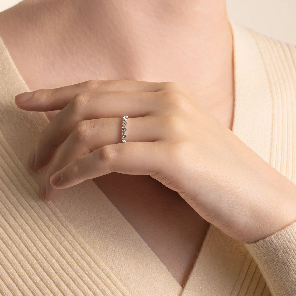 Alternating Heart Wedding Ring - image 6