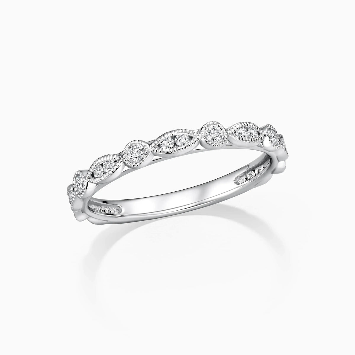 Vintage Round Cut Diamond Wedding Ring - image 3