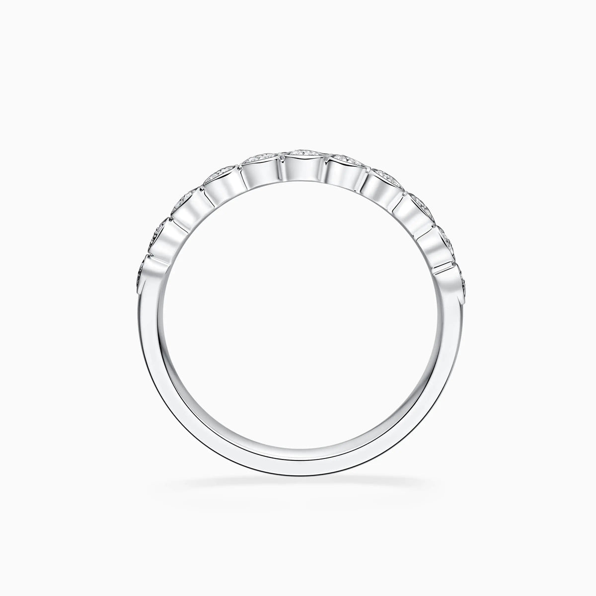 Women’s Stylish Diamond Wedding Ring - image 2